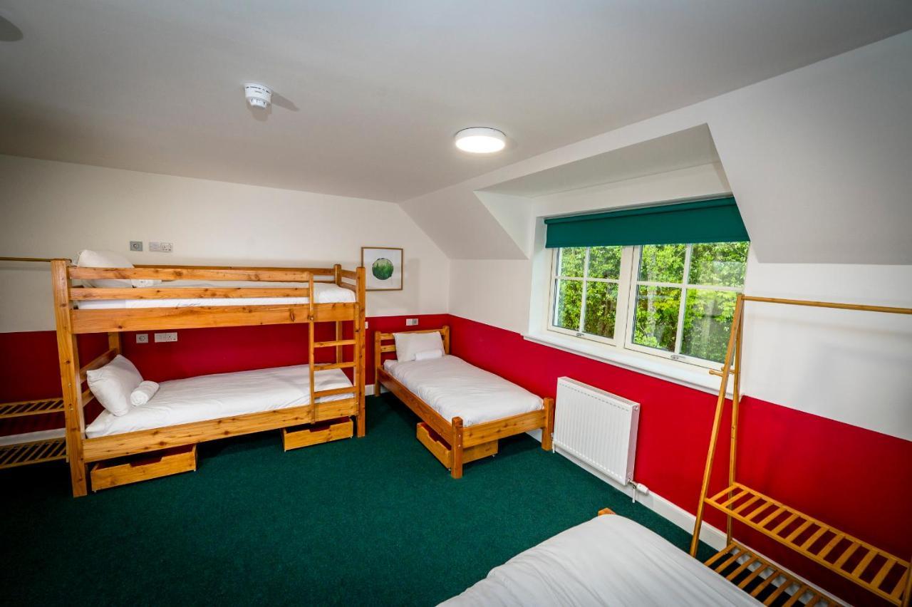 Loch Ness Bunk Inn Drumnadrochit Exterior photo