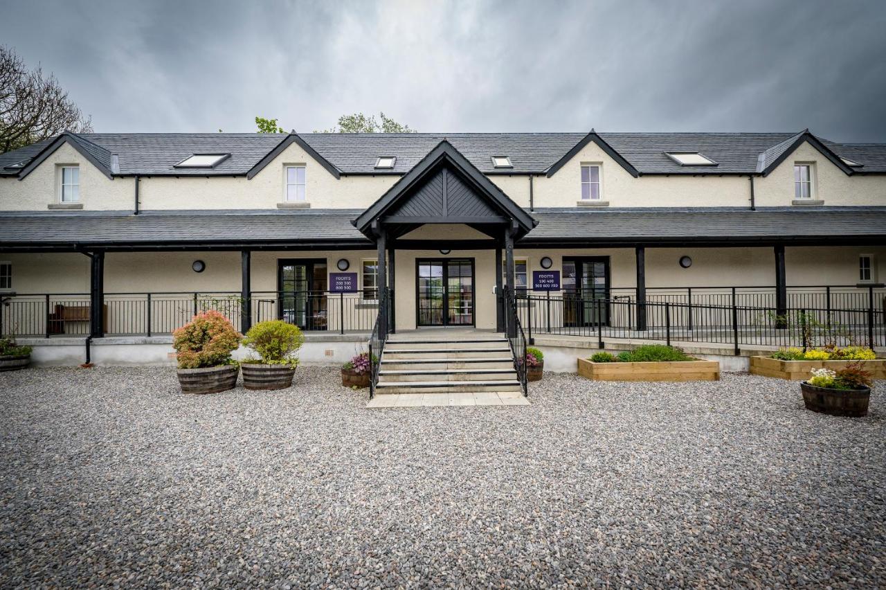 Loch Ness Bunk Inn Drumnadrochit Exterior photo